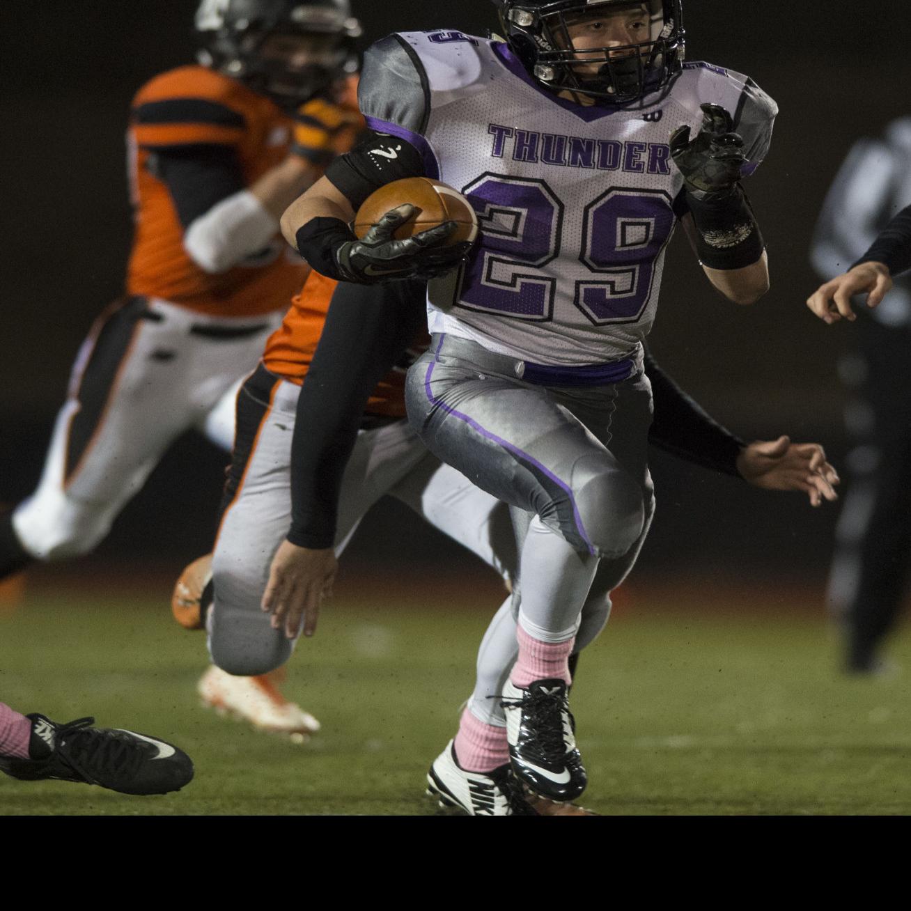 It S 3a Football Playoffs So It Must Be Discovery Canyon Vs