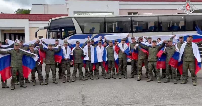 Russia and Ukraine swap more POWs in second exchange in two days