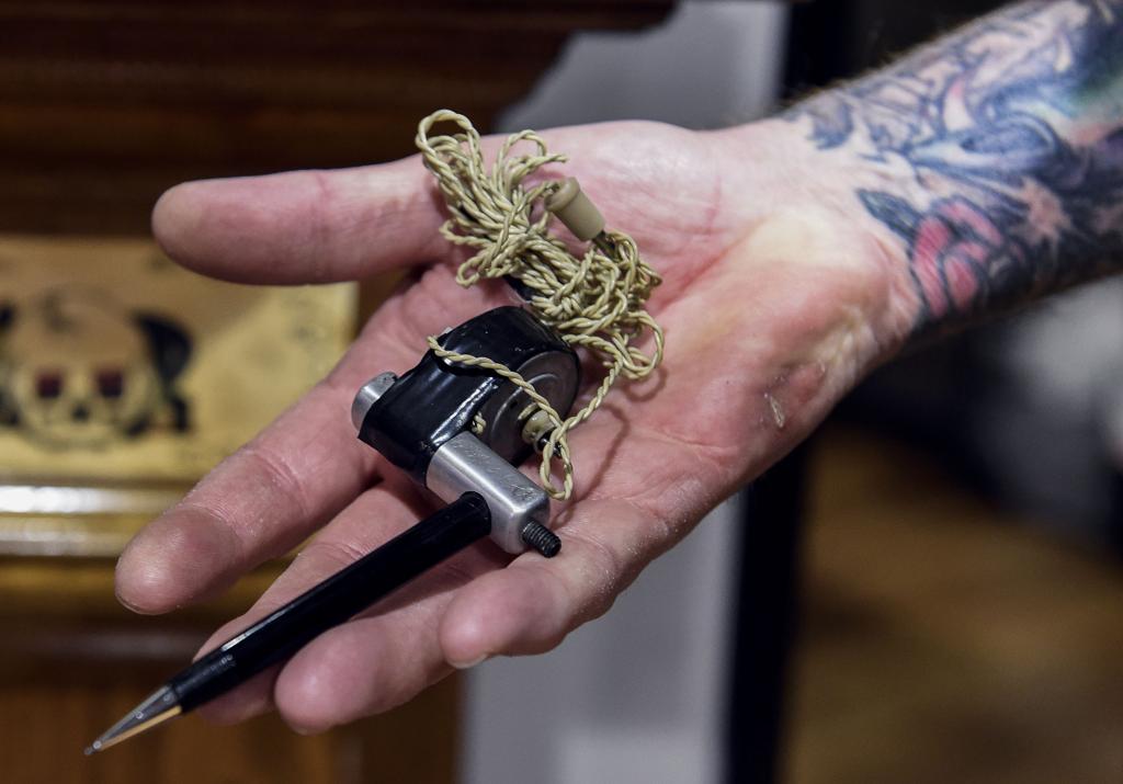Self Made Colorado Springs Tattoo Artist Fulfilled By Tools From Scratch Lifestyle Gazette Com