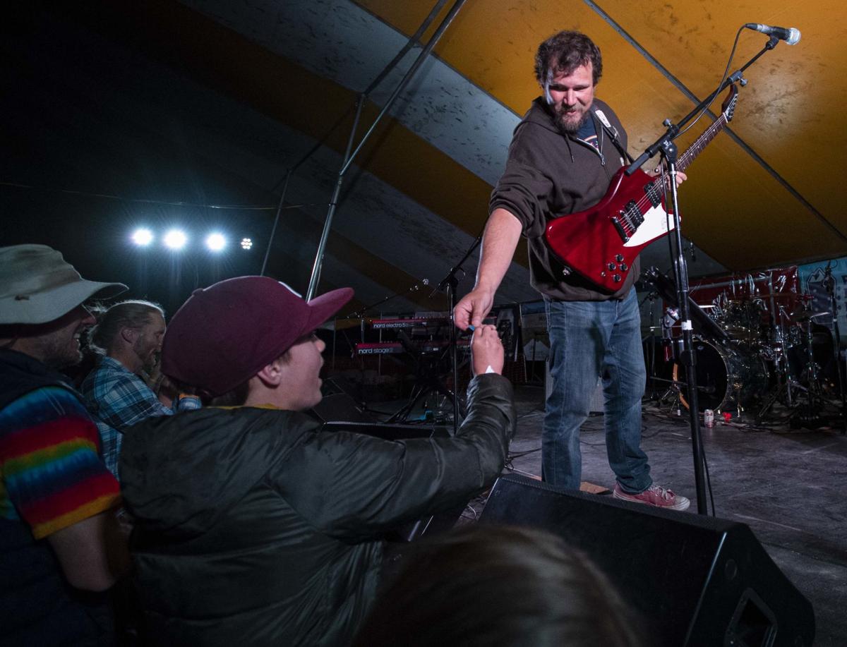 05_25_19 meadowgrass2338.jpg