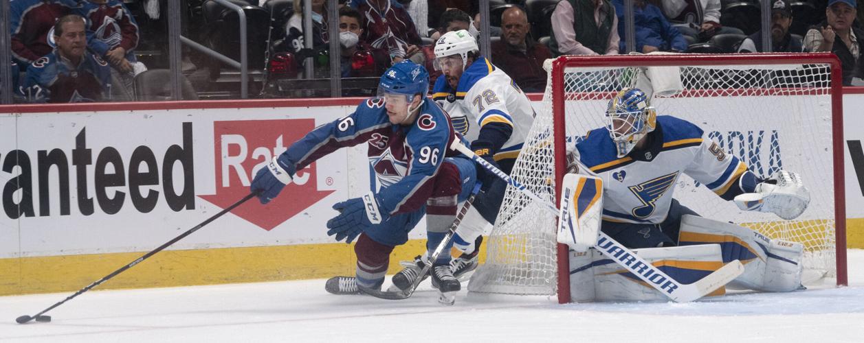 05_19_21 avs blues 6217.jpg