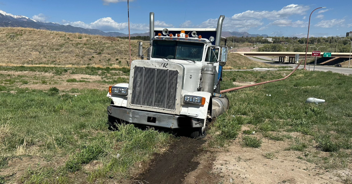 Dump truck leaks fuel following crash in Colorado Springs, HAZMAT responds – Colorado Springs Gazette
