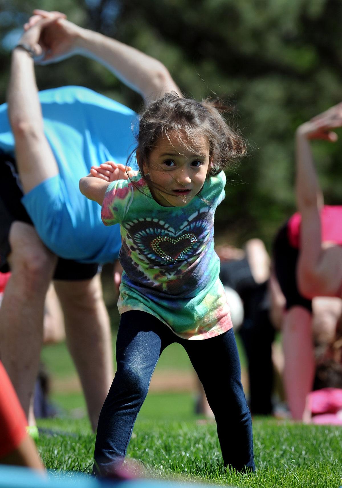 Colorado Springs Offers Numerous Yoga Classes In City Parks This Summer Health Gazette Com