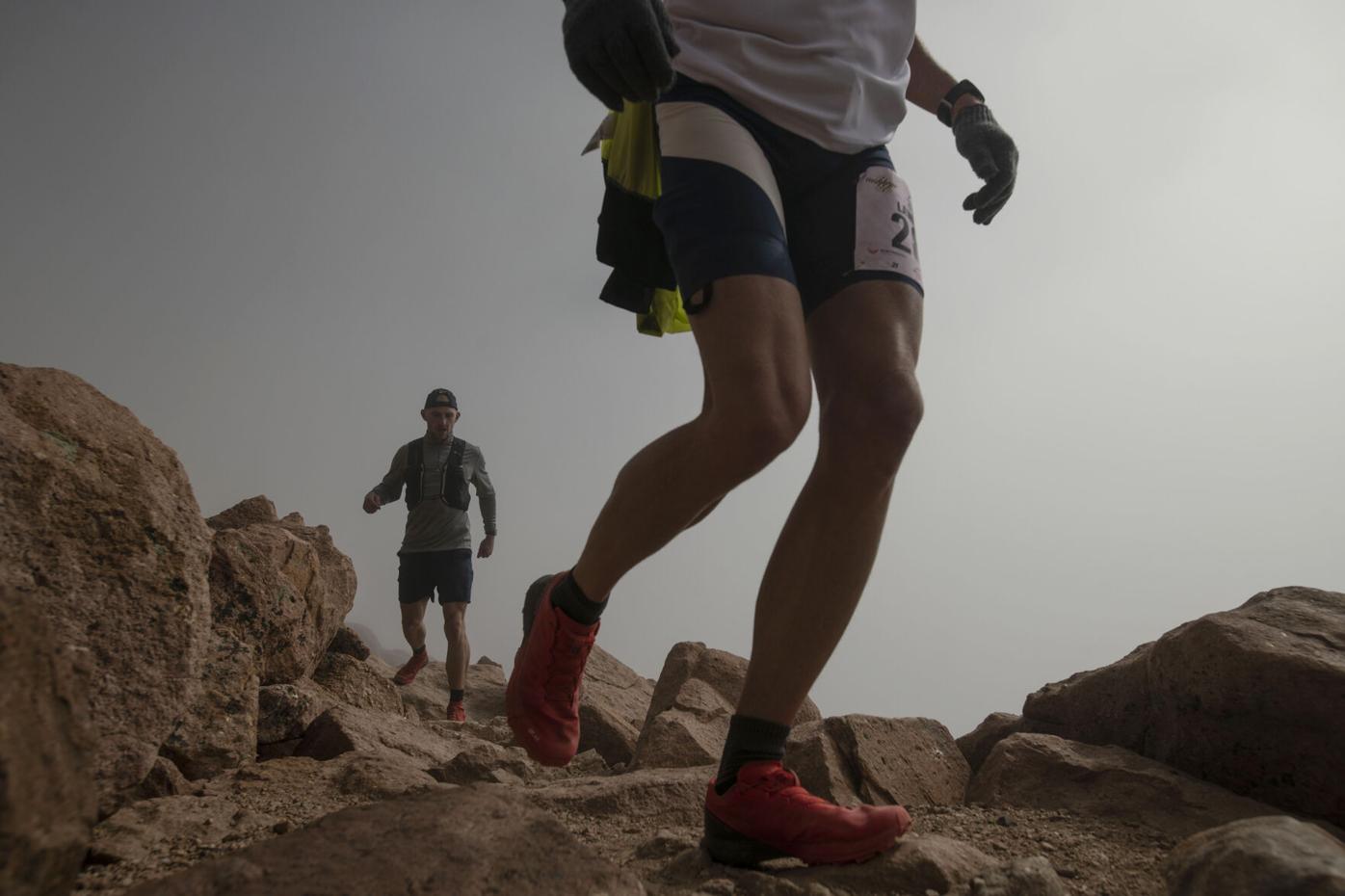 082221-news-pikespeakascent 35.jpg