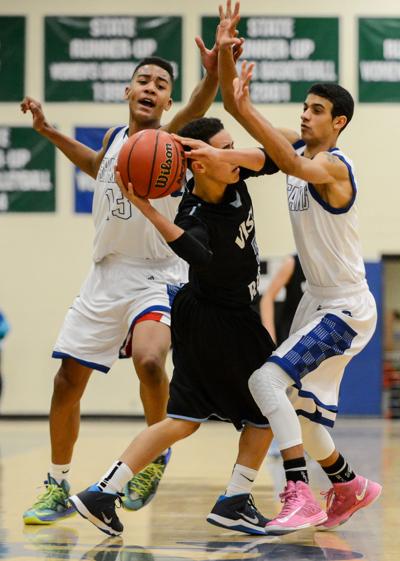 Boys Basketball Doherty Pulls Away From Vista Ridge Late Sports Coverage Gazette Com