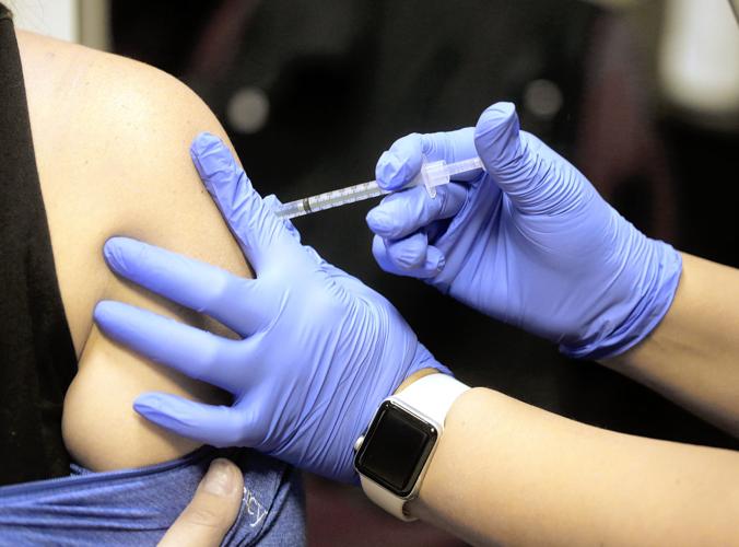 01STOCK_VACCINE2