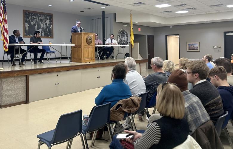 1st District forum