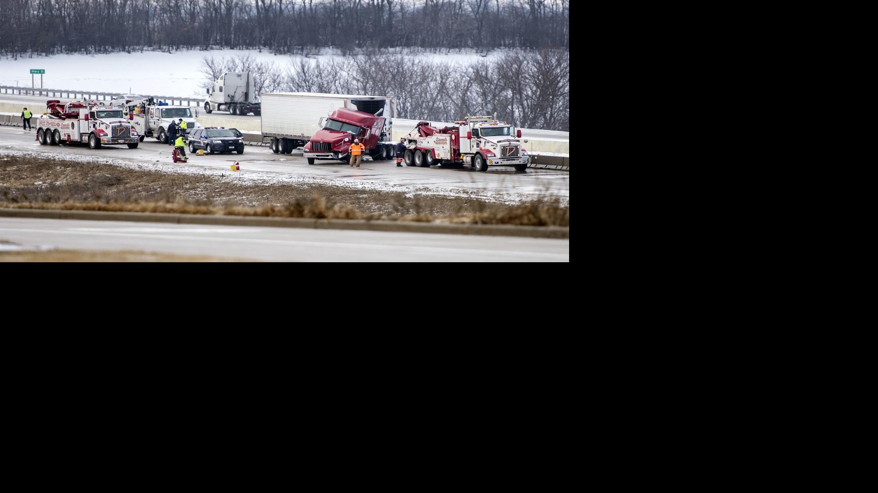 UPDATE I90/39 reopens after truck accident in Janesville No Meter