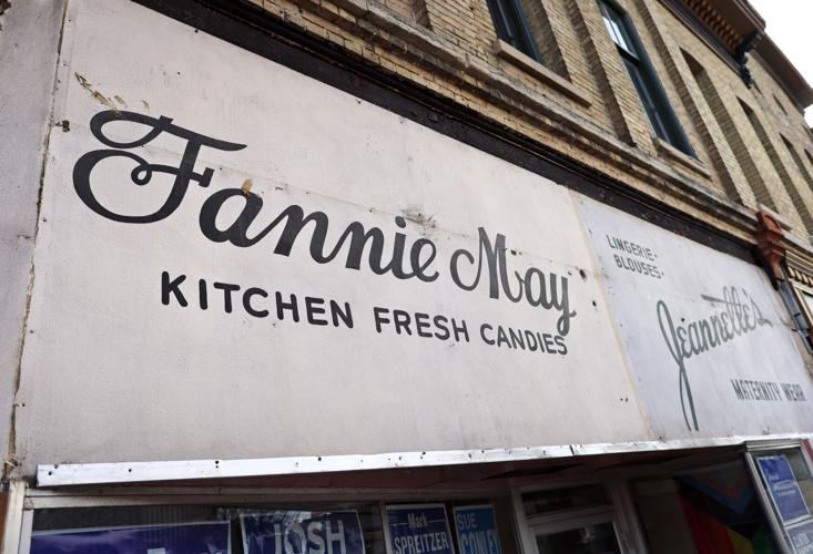 SOWI_240214_JVG_SIGNS02.jpg