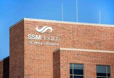 Ssm Health Begins Vaccinating Patients Ages 65 To 74 Mercyhealth Reduces Age Threshold To 70 Coronavirus Gazettextra Com