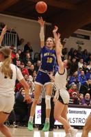 Women's college basketball: Badgers earn third victory by beating Bowling Green