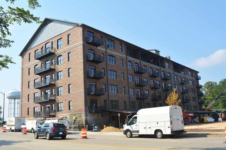Sixstory Beloit apartment building to tenants Local News