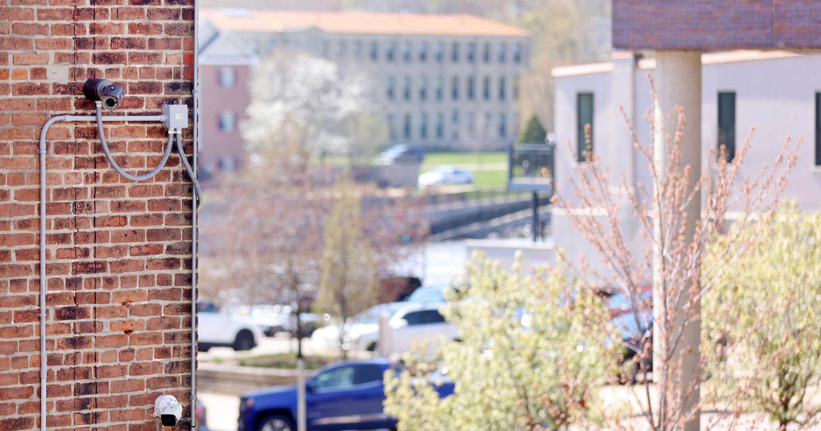 Downtown Janesville Business Improvement District to install cameras police could access - Vimarsana News