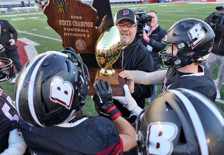 Wisconsin high school football state finals Divisions 1, 2, 3 updates