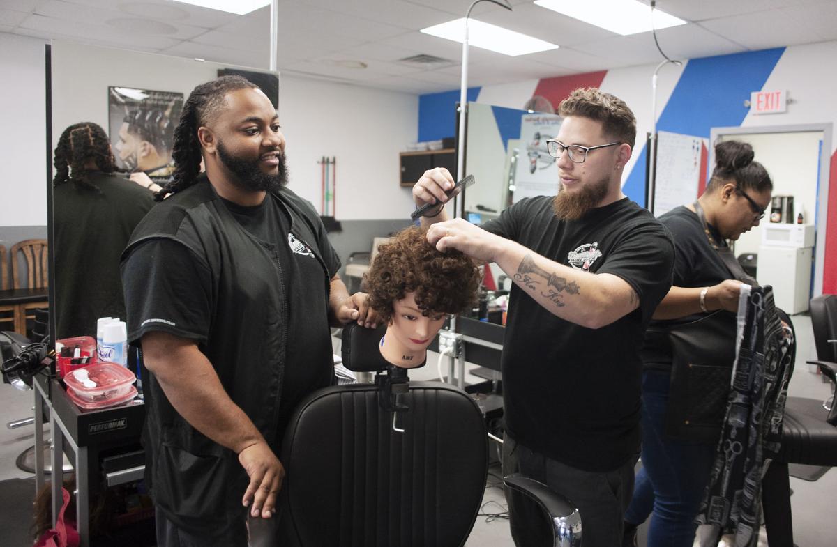 Janesville Barber Operates City S Only Barber College