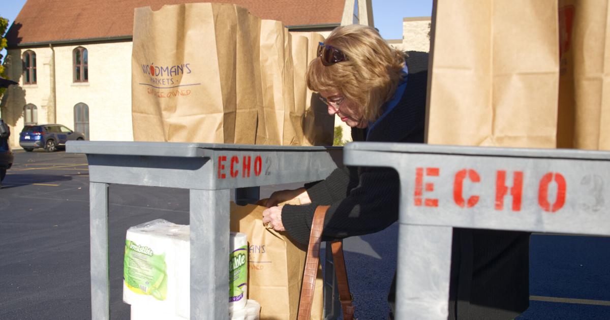 Bracing for a SNAP shutdown: Local food pantries, meal programs see ...