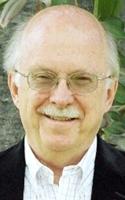 Bestselling author White gives Lincoln lecture at Tallman Carriage House in Janesville