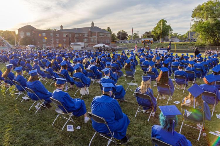 SOWI_260528_JVG_CRAIGGRAD_21.JPG