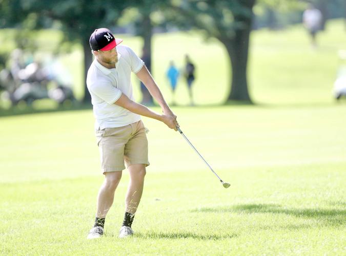 Schultz returns to Riverside with an unprecedented threepeat on line