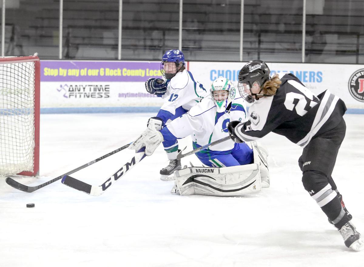 West Bend overwhelms Janesville with firstperiod barrage Boys Hockey