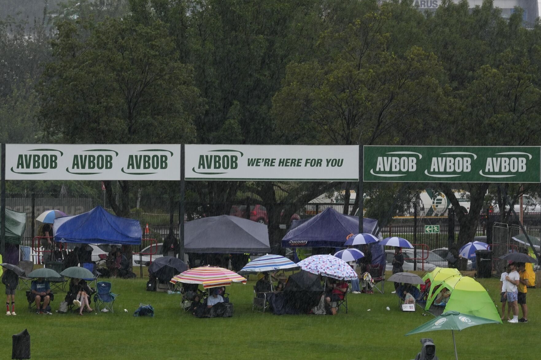 Rain Washes Out First Session On Day 3 Of 1st Test Between South Africa ...