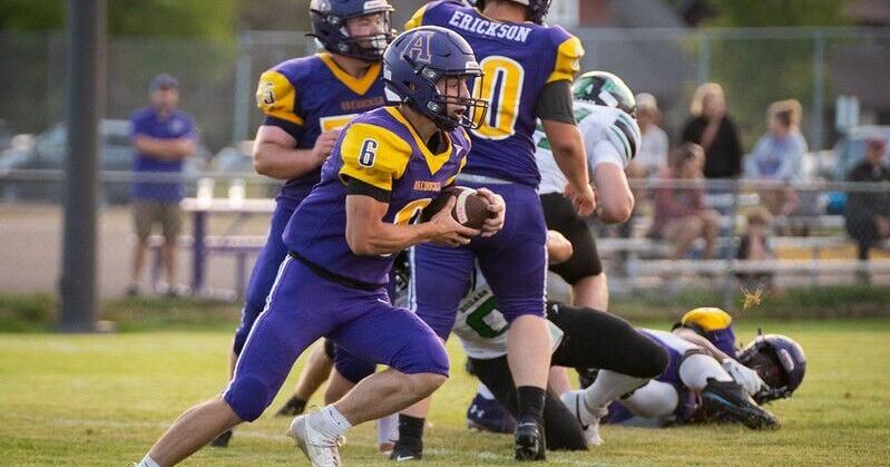 Oredockers blank Barron 35-0, stay unbeaten in conference