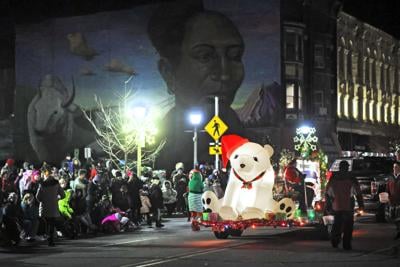 Janesville Christmas Parade 2022 Holiday Light Parade Winners Announced | Local News | Gazettextra.com