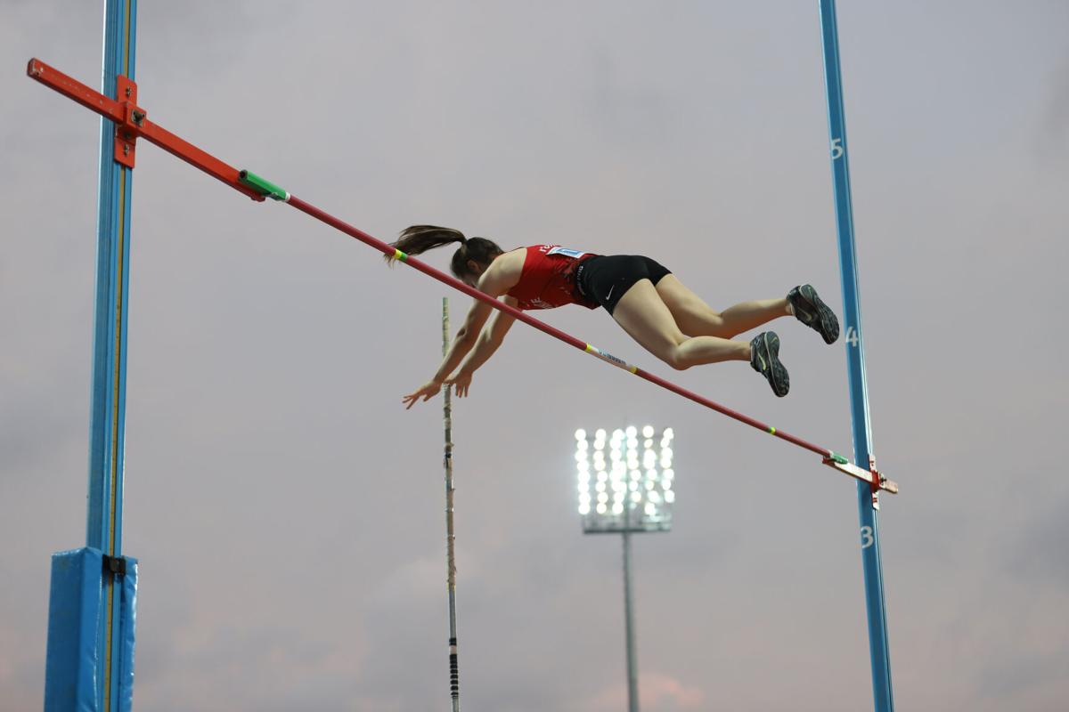 Williams, Arnold of Orfordville Parkview win Trailways Conference event