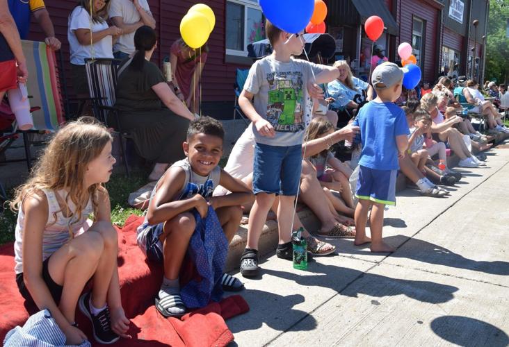 Lake Mills Town & Country Days parade 2025