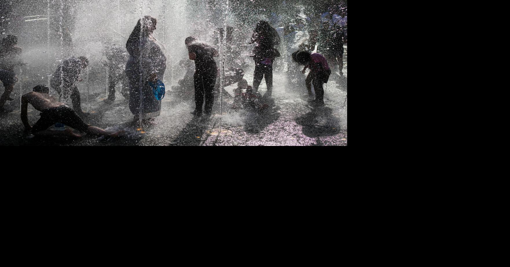 APTOPIX Israel Palestinians Extreme Weather Heat