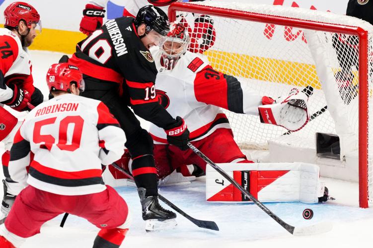 Hurricanes Senators Hockey