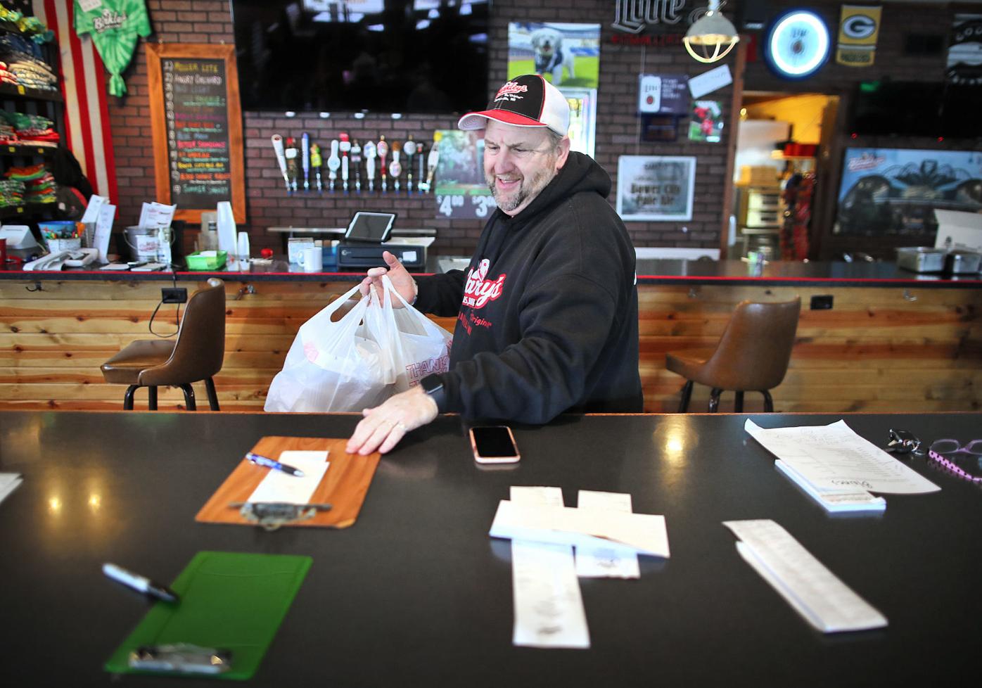 Bars Restaurants Scramble To Find New Revenue Stream Coronavirus Gazettextracom