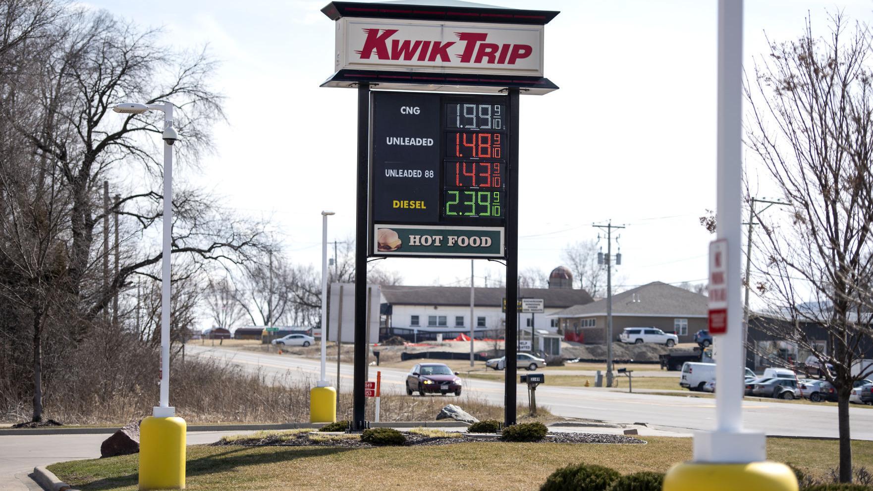 Liquor license for proposed Kwik Trip in limbo after Janesville City Council deadlock - Vimarsana News