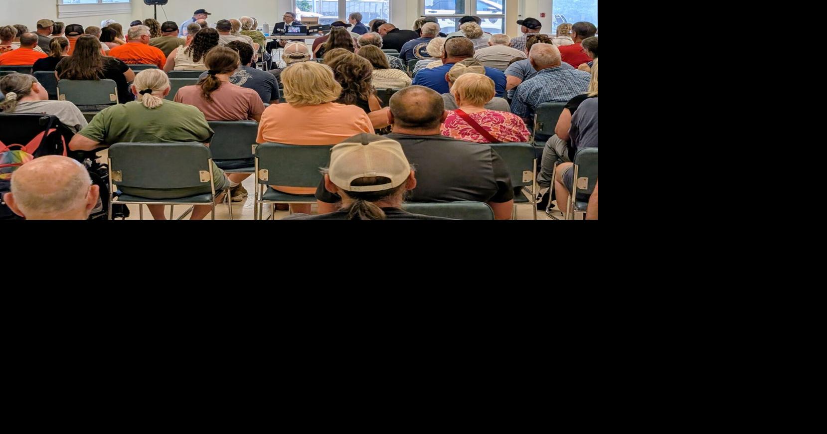 Darien residents pack library for state regulatory hearing on Foundry Ridge gas power plant