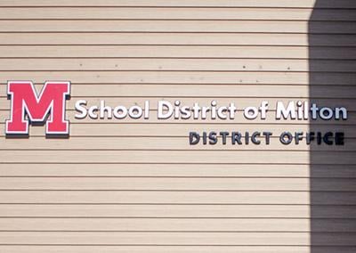 01STOCK_MILTON_SCHOOLS02