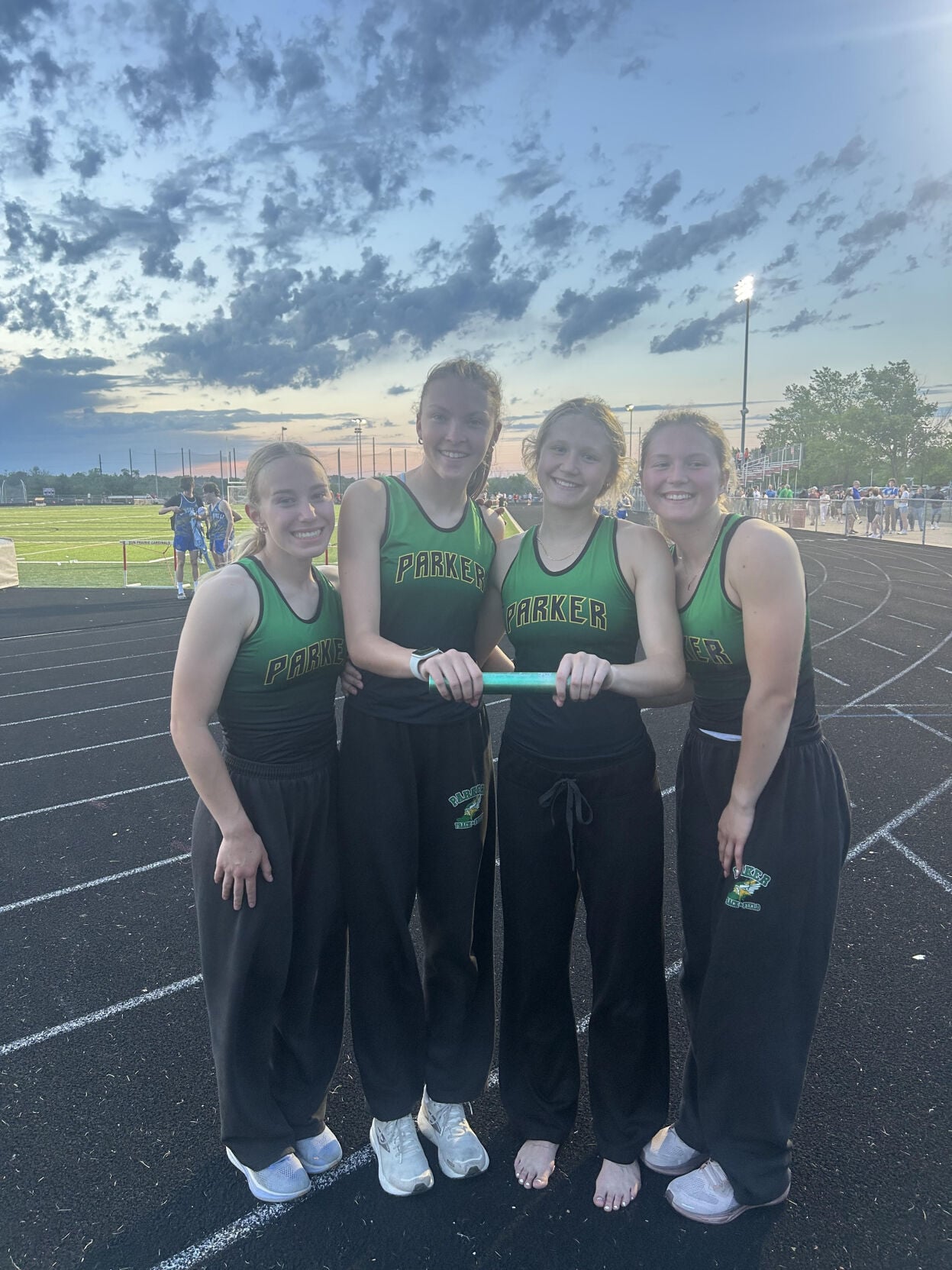 Janesville Parker 4x400 relay