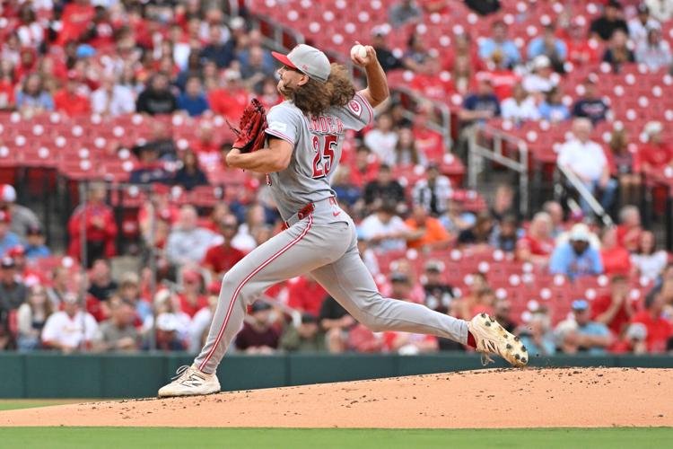 Reds Cardinals Baseball