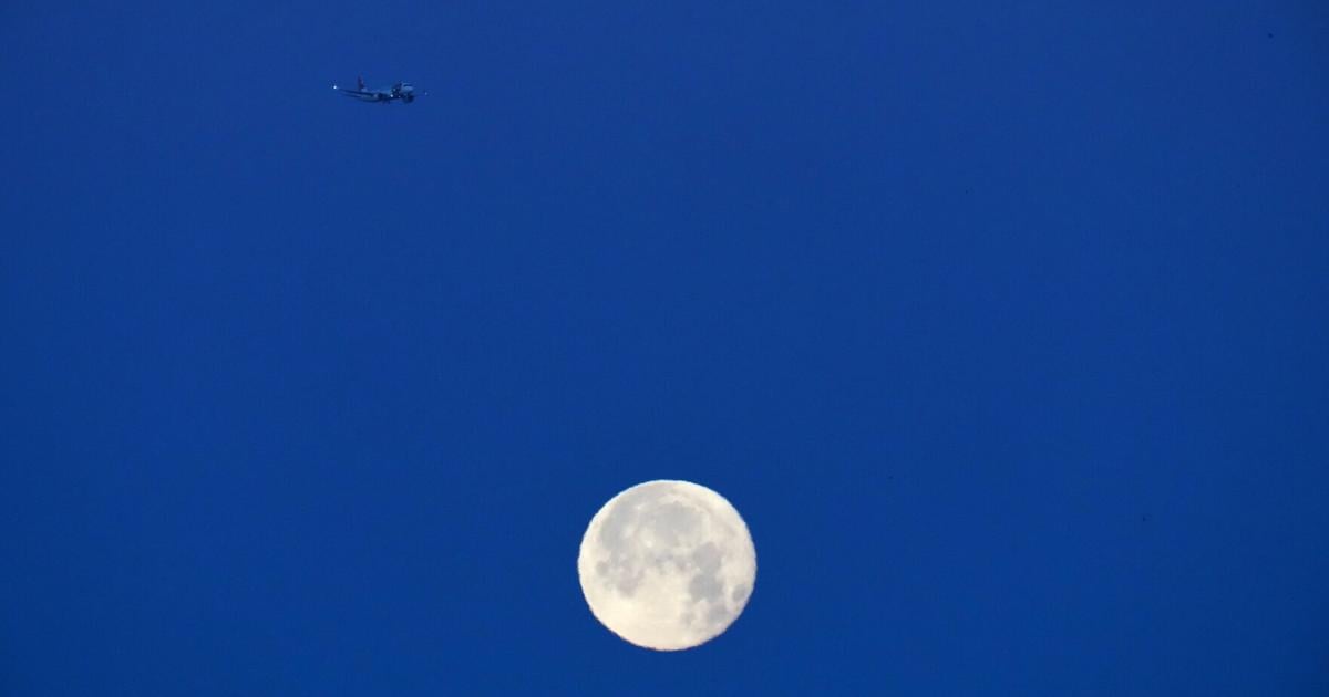 Portugal Full Moon