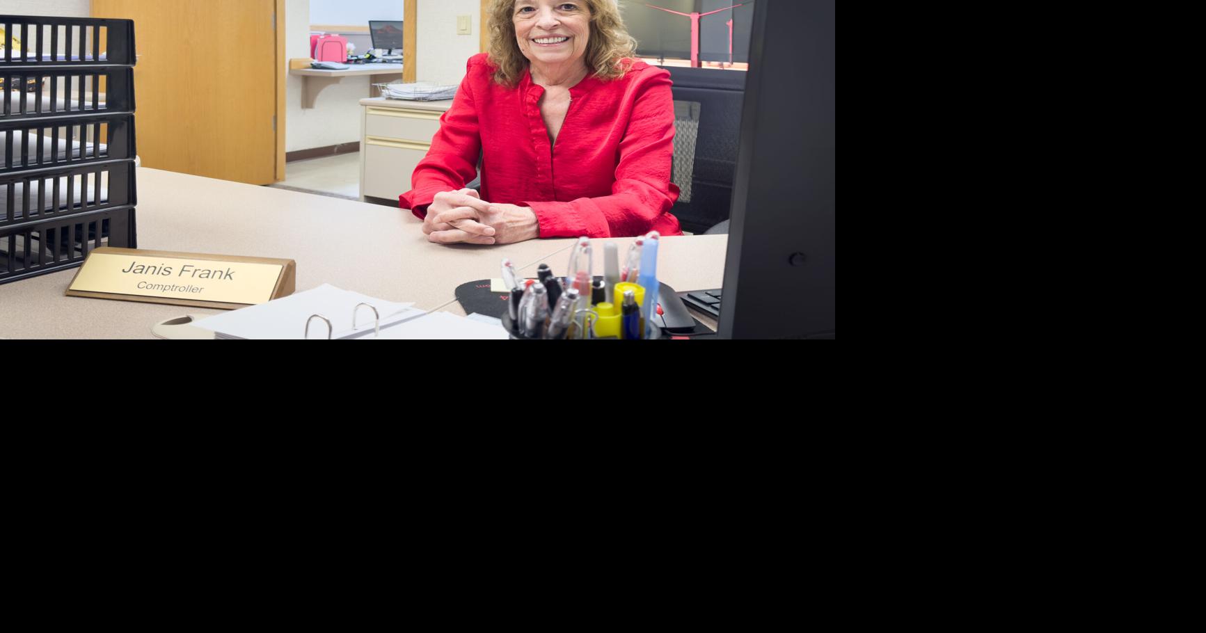 'The face of the Bank of Milton.' After a half century, employee Janis ...