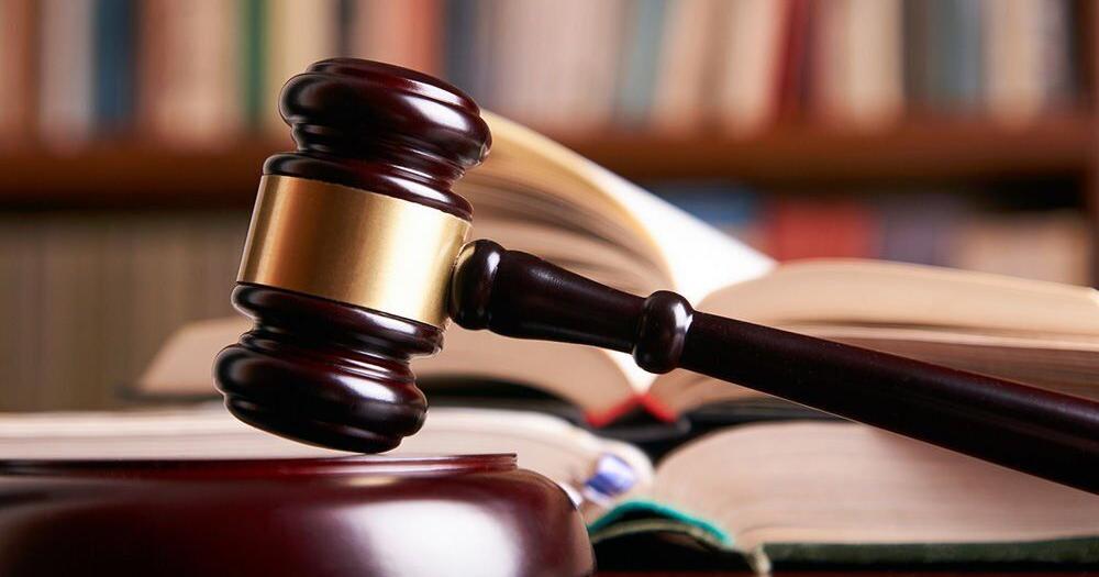 Janesville man faces domestic abuse charges for threatening woman with knife