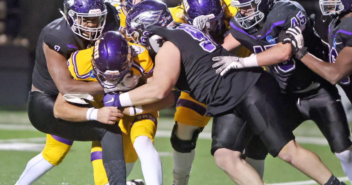 UW Whitewater Football 2022 Schedule Might Be Program s Toughest Ever uw-whitewater-football-2022-schedule-might-be-program-s-toughest-ever