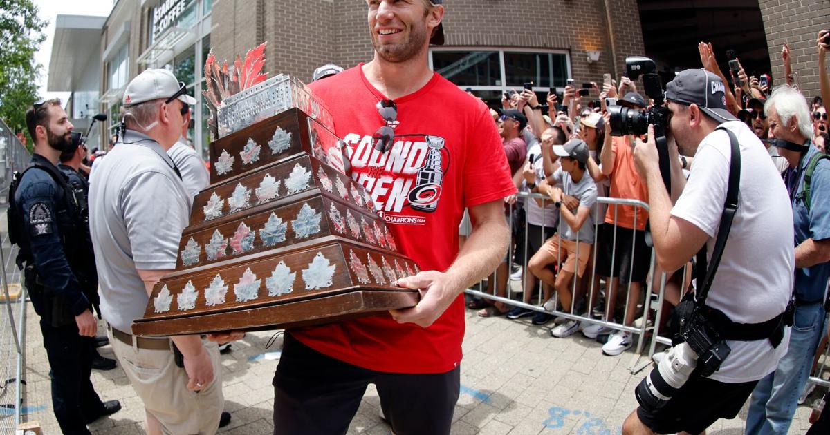 Hurricanes Championship Parade Nation World Gazettextra hurricanes-championship-parade-nation-world-gazettextra
