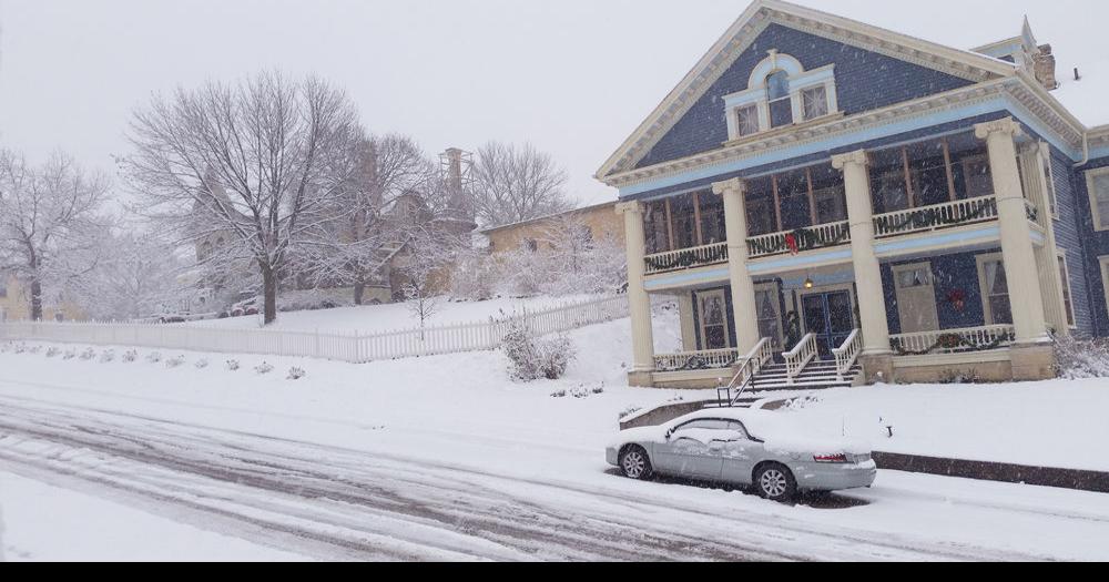 Janesville declares snow emergency after season's first winter snowfall