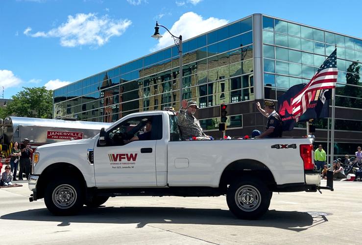 ����Vlog��ý Memorial Day Parade