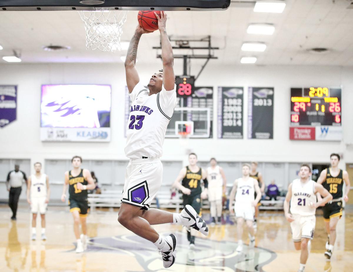 Uw Whitewater Men Feel The Pain Of Another Close Loss College
