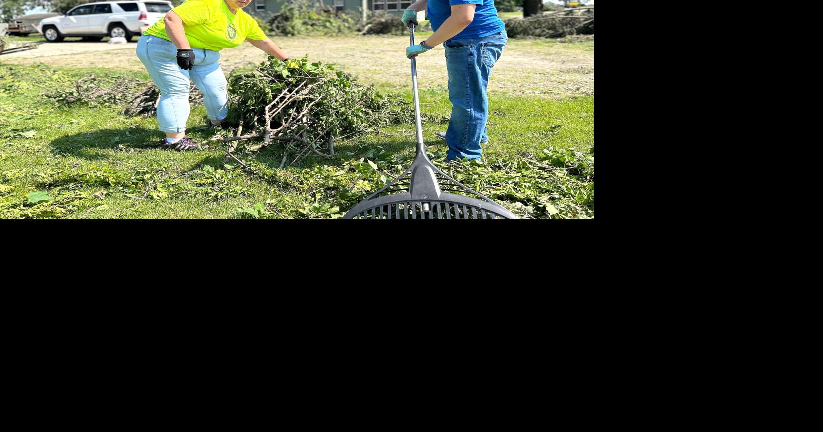 Tornado tree and brush collection continues | Local News | gazettextra.com