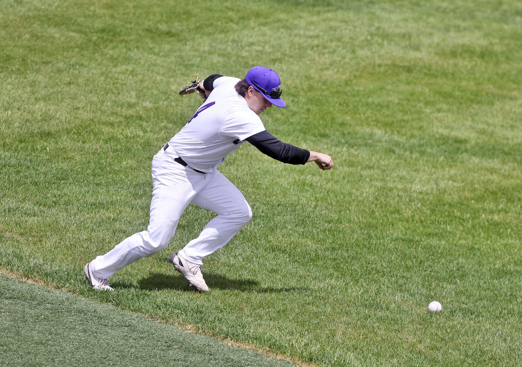 UW-Whitewater Baseball: Warhawks Come Through When They Need It To Win ...