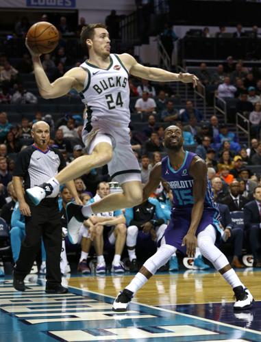 Bucks Hornets Basketball