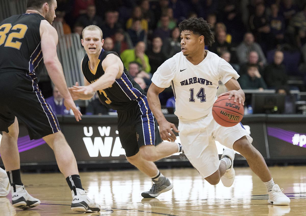 A Full Deck Warhawks Men S Hoops Team Returns Nearly All Of Its