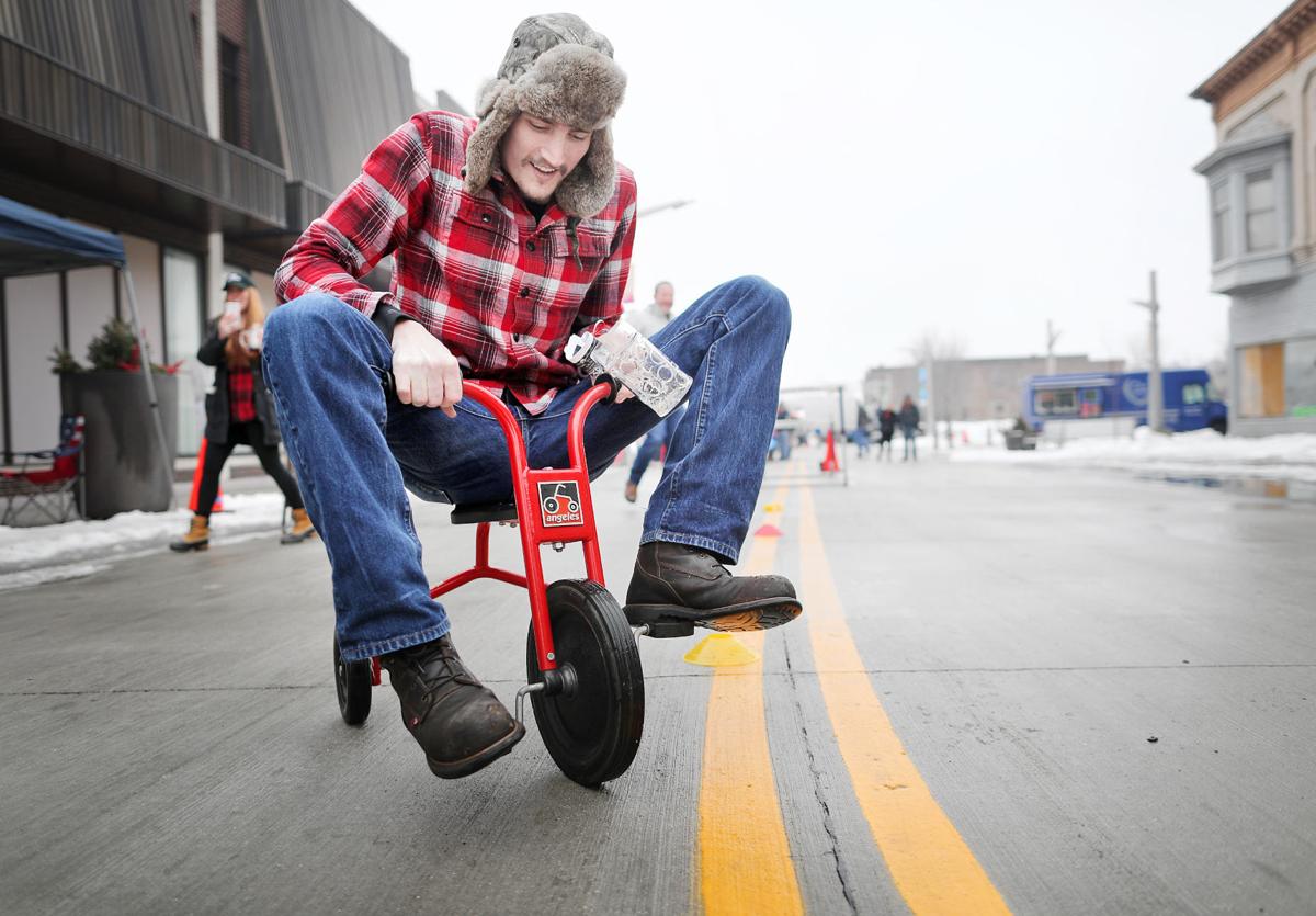 Janesville S Flannelfest Aims At More Beer More People In Flannel